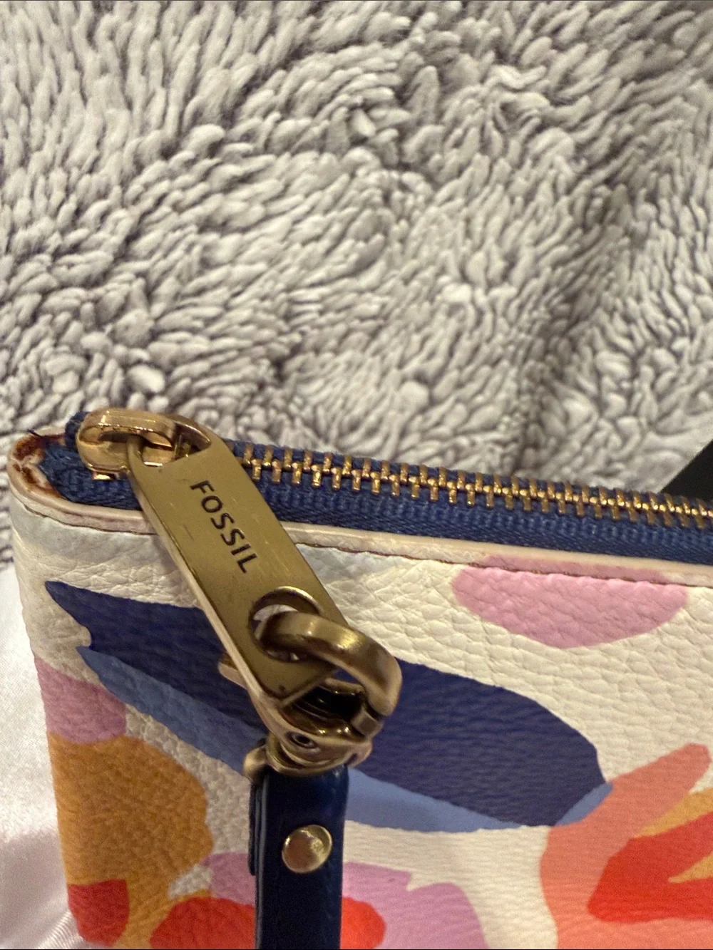 Fossil Floral Multicolor Wristlet